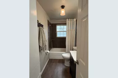 712 SW Sunnybrook Drive, Burleson, TX 76028 - Photo 5