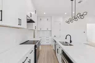 1235 Cedardale Rd, Lancaster, TX 75134 - Photo 7