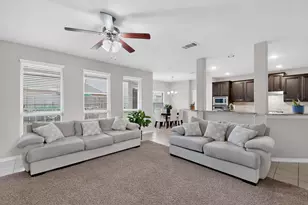 4814 Lakeway Dr, Garland, TX 75043 - Photo 9