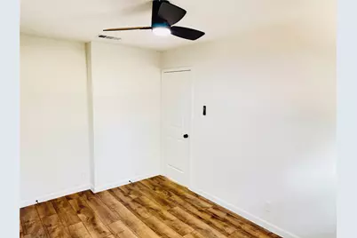 740 Bimebella Lane, Dallas, TX 75211 - Photo 17