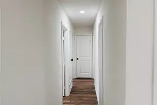 740 Bimebella Ln, Dallas, TX 75211 - Photo 15