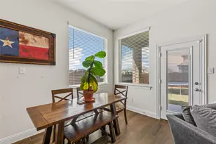 10701 Klondike Ln, Aubrey, TX 76227 - Photo 17