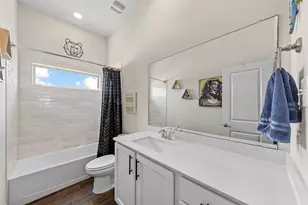 10701 Klondike Ln, Aubrey, TX 76227 - Photo 7