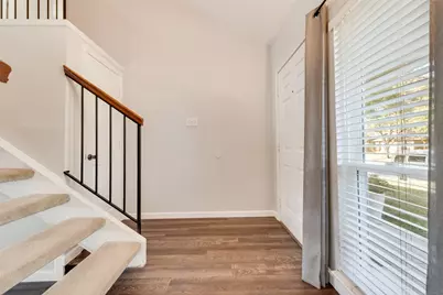 1114 Wood Heights Drive, Lewisville, TX 75067 - Photo 5