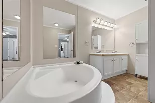 4000 Ace Ln, Lewisville, TX 75067 - Photo 15