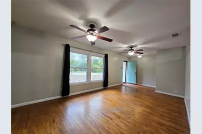 105 E Cate Street, Grand Saline, TX 75140 - Photo 5