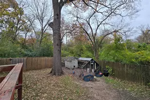 105 E Cate St, Grand Saline, TX 75140 - Photo 27