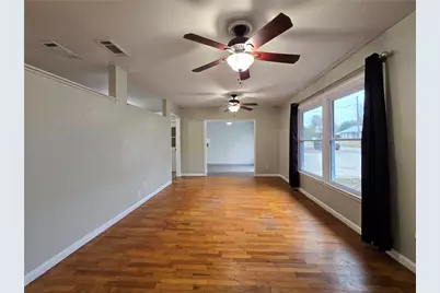 105 E Cate Street, Grand Saline, TX 75140 - Photo 5