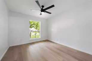 2307 Glen Forest Ln, Plano, TX 75023 - Photo 7