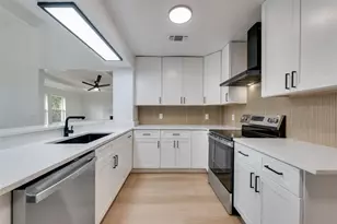 2307 Glen Forest Ln, Plano, TX 75023 - Photo 9