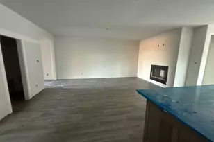 549 Waterford Pk Blvd, Weatherford, TX 76087 - Photo 3