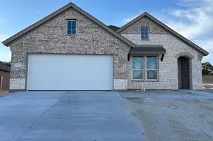 561 Waterford Pk Blvd, Weatherford, TX 76087 - Photo 1