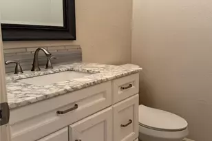 8645 Mill Creek Rd, Irving, TX 75063 - Photo 9