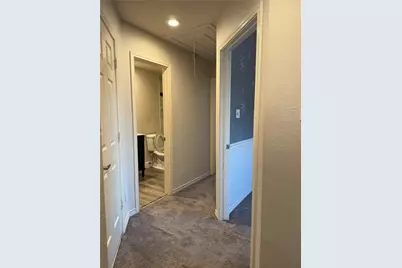 8645 Mill Creek Road, Irving, TX 75063 - Photo 13