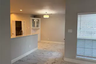 8645 Mill Creek Rd, Irving, TX 75063 - Photo 5