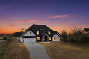 1860 Old Telico Rd, Ennis, TX 75119 - Photo 3