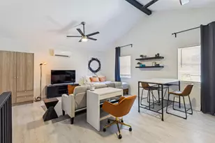 2435 W 10th St, Dallas, TX 75211 - Photo 29