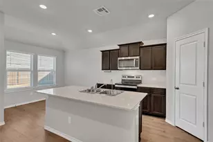 13141 Sanctuary Dr, Providence Village, TX 76227 - Photo 5