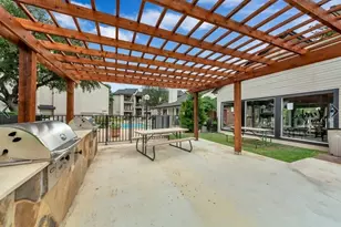 11050 Woodmeadow Pkwy, Dallas, TX 75228 - Photo 17