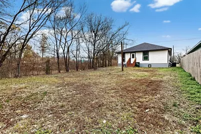 3304 Wellington Street, Greenville, TX 75401 - Photo 35