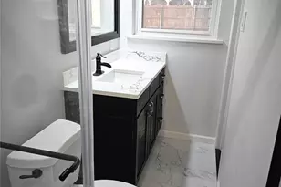 604 Bayless Dr, Euless, TX 76040 - Photo 19