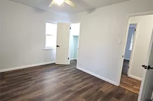 604 Bayless Dr, Euless, TX 76040 - Photo 21