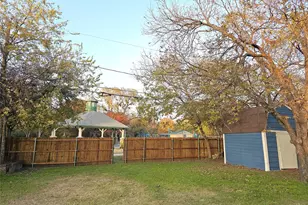 604 Bayless Dr, Euless, TX 76040 - Photo 23