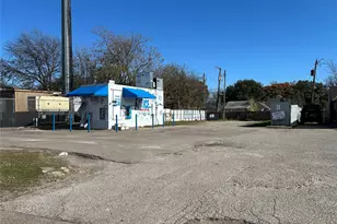 814 S Hampton Rd, Dallas, TX 75208 - Photo 1