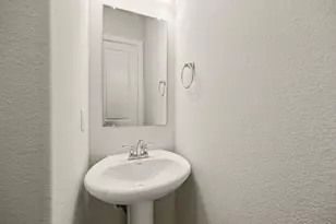 524 Winchester Wy, Waxahachie, TX 75165 - Photo 11