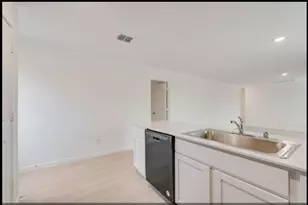 1600 Baugh St, McKinney, TX 75071 - Photo 9