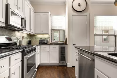 5875 Ross Avenue #11, Dallas, TX 75206 - Photo 11