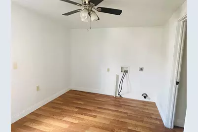 203 Ennis Street, Waxahachie, TX 75165 - Photo 11