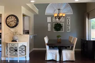 1827 Forestdale Dr, Grapevine, TX 76051 - Photo 9