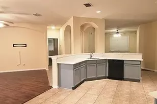 14605 Logan Springs Dr, Little Elm, TX 75068 - Photo 5