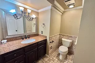 610 W Cedar St, Nocona, TX 76255 - Photo 33