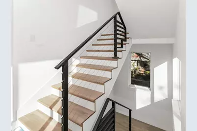 1105 Poindexter Street #B1, Fort Worth, TX 76102 - Photo 11