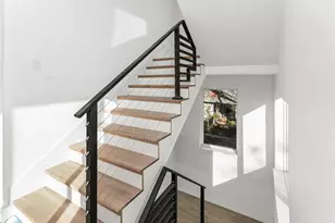 1105 Poindexter St, Fort Worth, TX 76102 - Photo 11