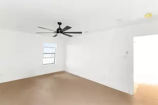 1105 Poindexter St, Fort Worth, TX 76102 - Photo 35