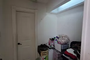 222 W Shady Grove Road W, Irving, TX 75060 - Photo 29