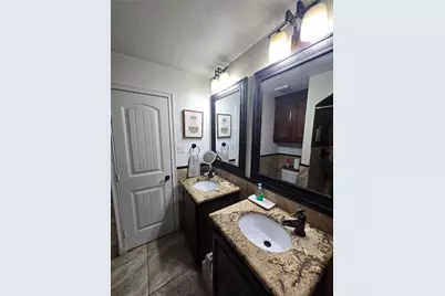 222 W Shady Grove Road W #222 East unit, Irving, TX 75060 - Photo 23