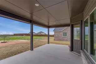 1121 Trinity Dr, Springtown, TX 76082 - Photo 25