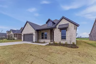 1121 Trinity Dr, Springtown, TX 76082 - Photo 3