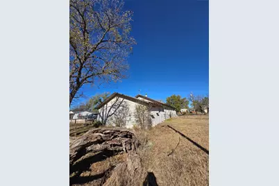 481 Avenue D, Lawn, TX 79530 - Photo 5