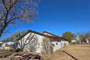 481 Ave D, Lawn, TX 79530 - Photo 5