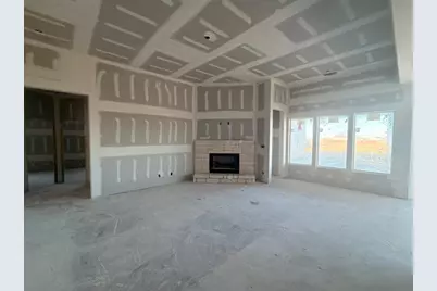 428 Guadeloupe Lane, Springtown, TX 76082 - Photo 5