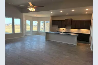 428 Guadeloupe Lane, Springtown, TX 76082 - Photo 5