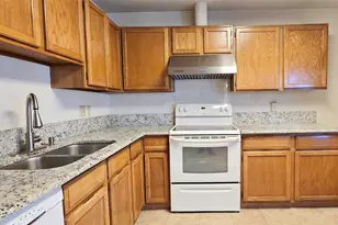 2224 Limestone Ln, Garland, TX 75040 - Photo 5