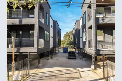 1105 Poindexter Street #B3, Fort Worth, TX 76102 - Photo 7