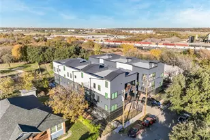 1105 Poindexter St, Fort Worth, TX 76102 - Photo 5