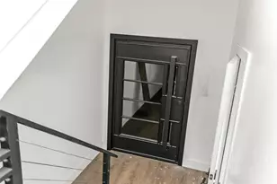 1105 Poindexter St, Fort Worth, TX 76102 - Photo 9